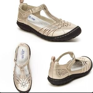 JBU Women’s Sahara Casual Mary Open Beige 11M NEW!!